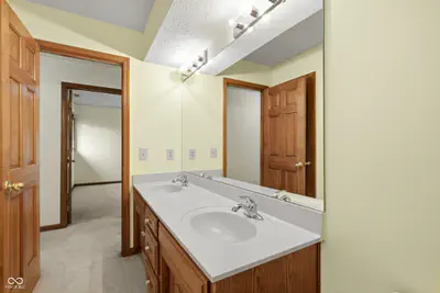 10414 Quiet Drive, Indianapolis - 29