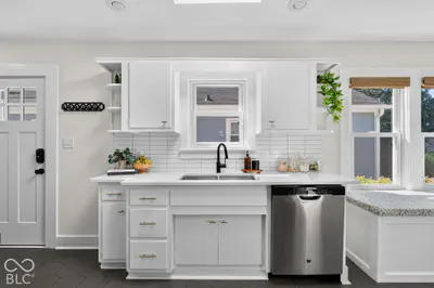 6105 Kingsley Drive, Indianapolis - 11