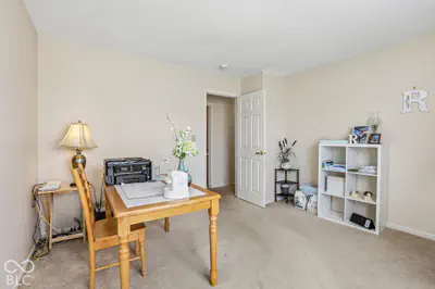 320 E Quail Wood Lane, Westfield - 18