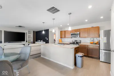 8142 Lythrium Way, Plainfield - 26