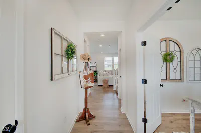 64 Sterling Place, New Whiteland - 4