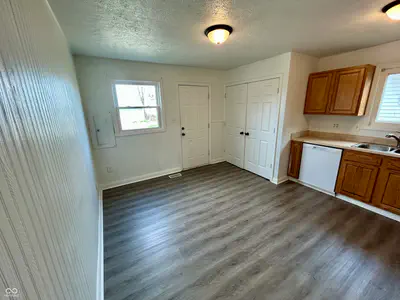 4306 Hoyt Avenue, Indianapolis - 24