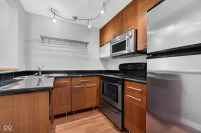 1737 E 56th Street #H, Indianapolis - 12