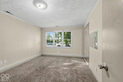 6148 Roselawn Drive, Indianapolis - 8