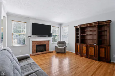 7761 Prairie View Drive, Indianapolis - 19