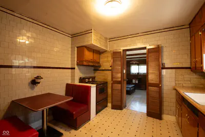 2636 E 40th Street, Indianapolis - 32