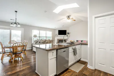10236 Chamomile Court, Noblesville - 18