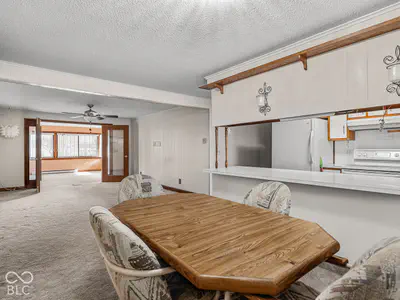 9008 Carriage Lane, Pendleton - 23