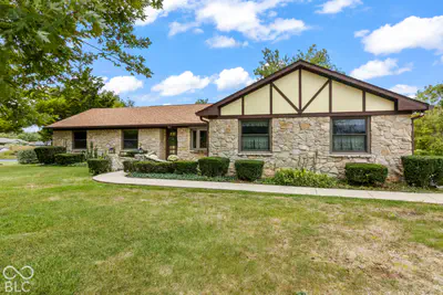 2448 S Sunrise Drive, New Palestine - 54
