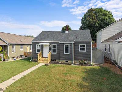 113 S 8th Avenue, Beech Grove