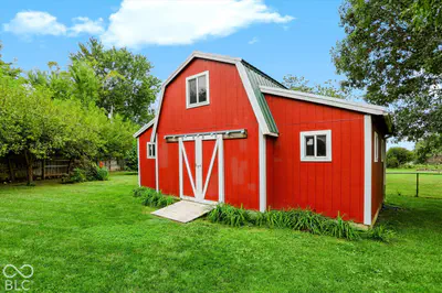 6925 Crown Drive, Brownsburg - 47