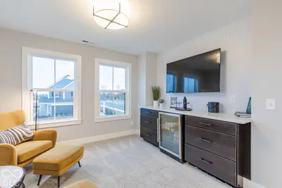 9061 Naples Way, Plainfield - 29