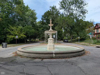 704 Woodruff Place, Indianapolis - 4