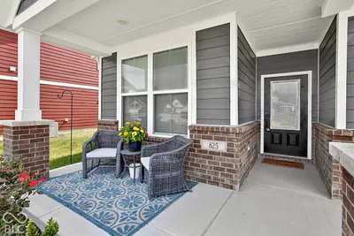 825 Stone Trace, Avon - 4