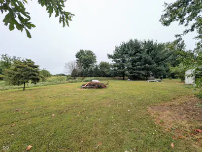 7225 Burch Road, Bloomington - 5