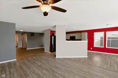 8233 Crackling Lane, Indianapolis - 22