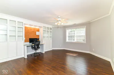14263 Hearthwood Drive, Fishers - 45