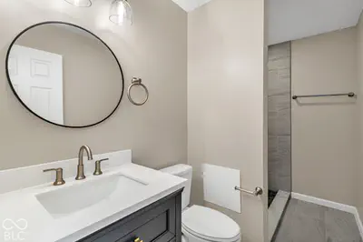 11890 Sand Creek Boulevard, Fishers - 11