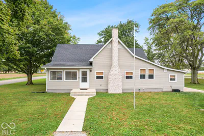 8821 Sugar Creek Avenue, Colfax