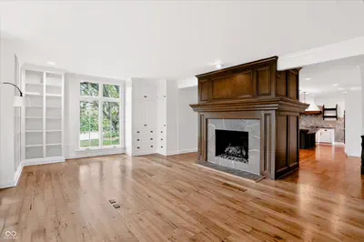 8437 500, Zionsville - 23