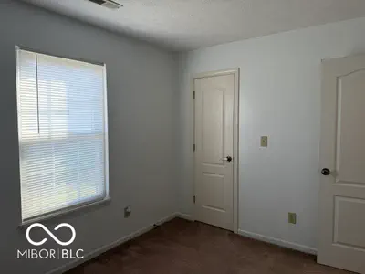 1096 Bumblebee Way, Greenfield - 13