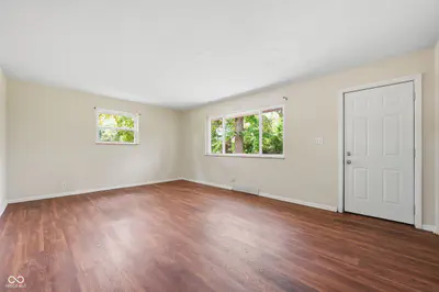 9725 E 46th Street, Indianapolis - 3