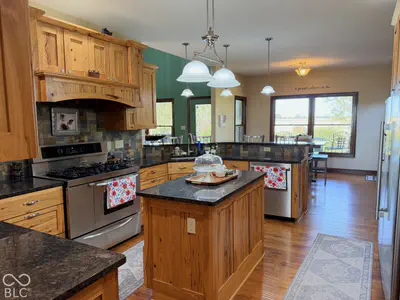 654 900, Crawfordsville - 39