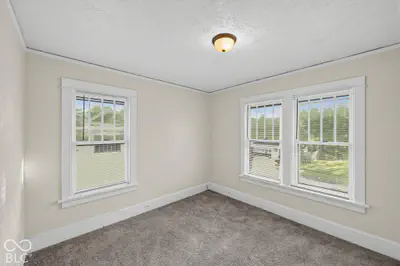 1031 College Street, South Bend - 29