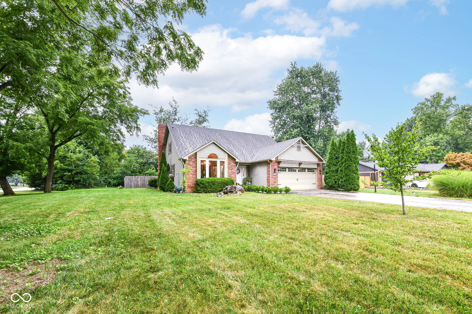 10388 Connaught Drive, Carmel
