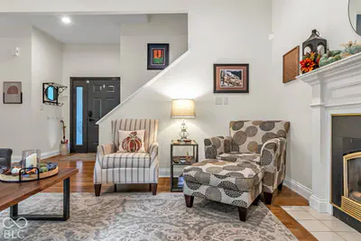 1679 Walnut Trace, Greenfield - 6