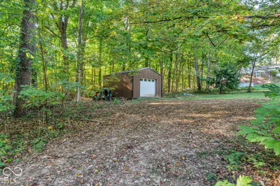 1042 Farmington Drive, Crawfordsville - 64