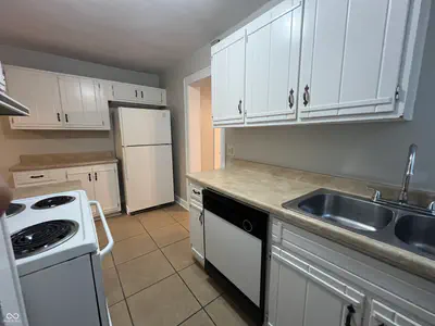 5542 College Avenue, Indianapolis - 15