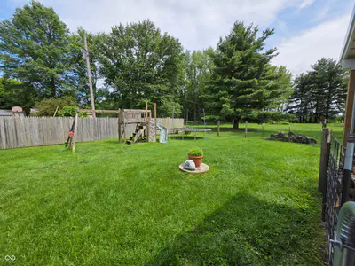 26098 State Road 46, Batesville - 22