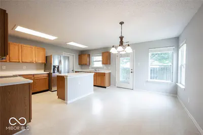 10290 Tournon Drive, Fishers - 15