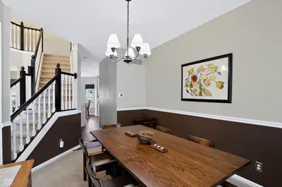 11810 Queenwood Court, Fishers - 17