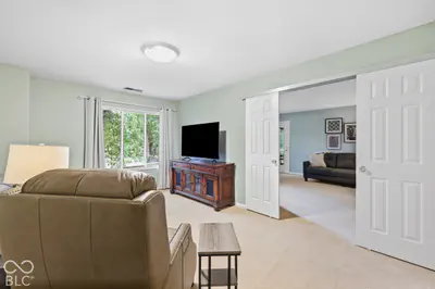 558 Hunters Drive, Carmel - 15