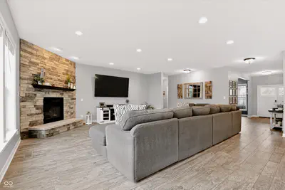 15120 Gallop Lane, Fishers - 16