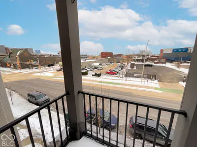 727 N Illinois Street #UNIT 208, Indianapolis - 15