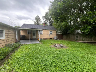 2326 N Kessler Boulevard N, Indianapolis - 12