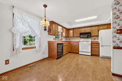 1119 Indianpipe Lane, Zionsville - 6