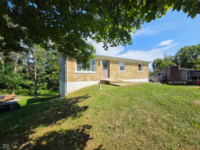 3434 Serenity Parkway, Connersville - 3