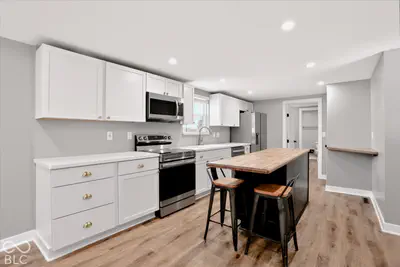 3384 Mullinix, Greenwood - 10