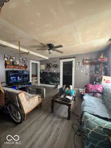 1022 W Powers Street, Muncie - 2
