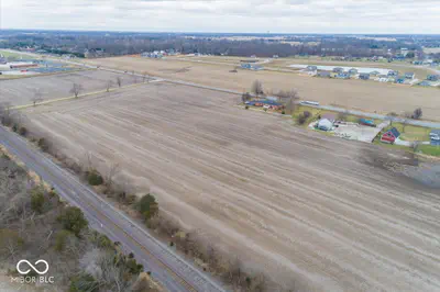 7838 US Highway 52, New Palestine - 37