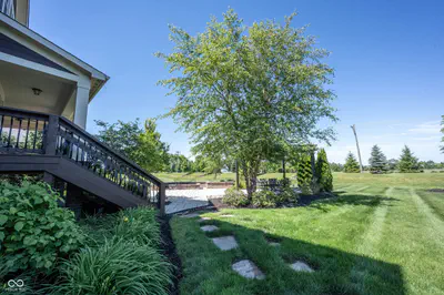 18176 Lakes End Drive, Westfield - 83