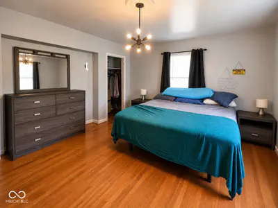 343 Edgewood Avenue, Indianapolis - 23