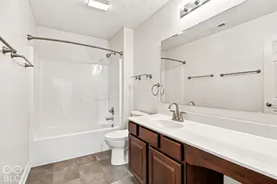 8306 Balmoral Lane, Avon - 20