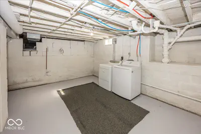5325 E 10th Street, Indianapolis - 27