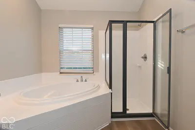 5524 Oakcrest Drive, Indianapolis - 50