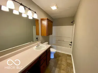 16736 Aulton Drive, Noblesville - 27